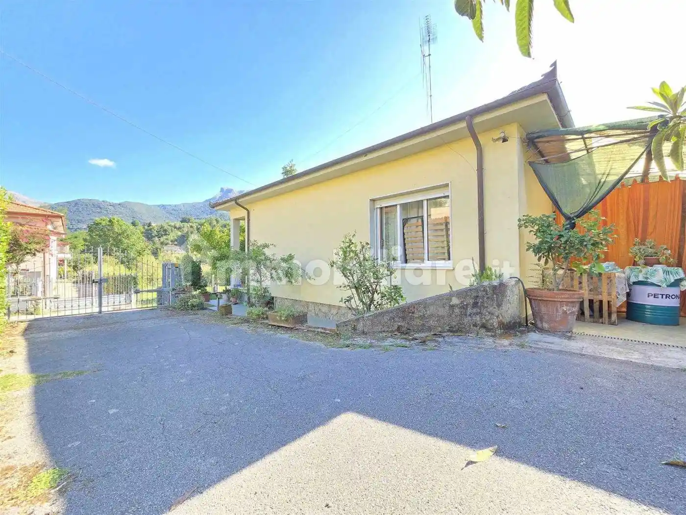 Casa indipendente in vendita a Camaiore
