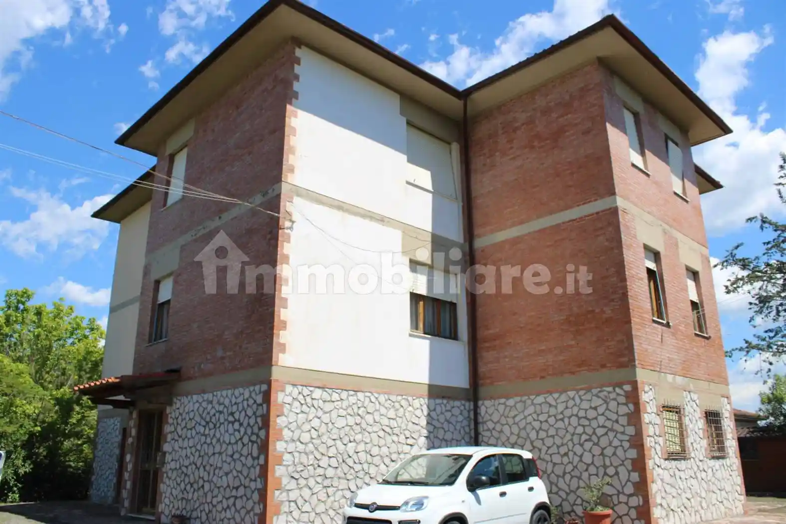 Appartamento in vendita a Volterra