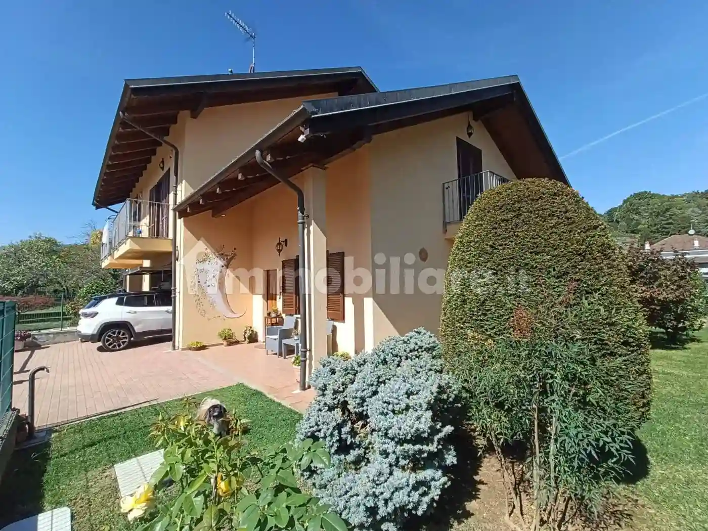 Villa - foto 2