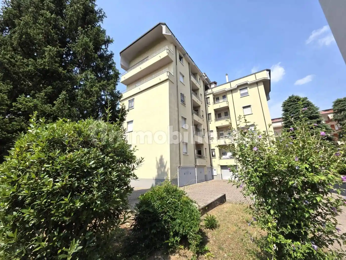 Appartamento in vendita a Legnano