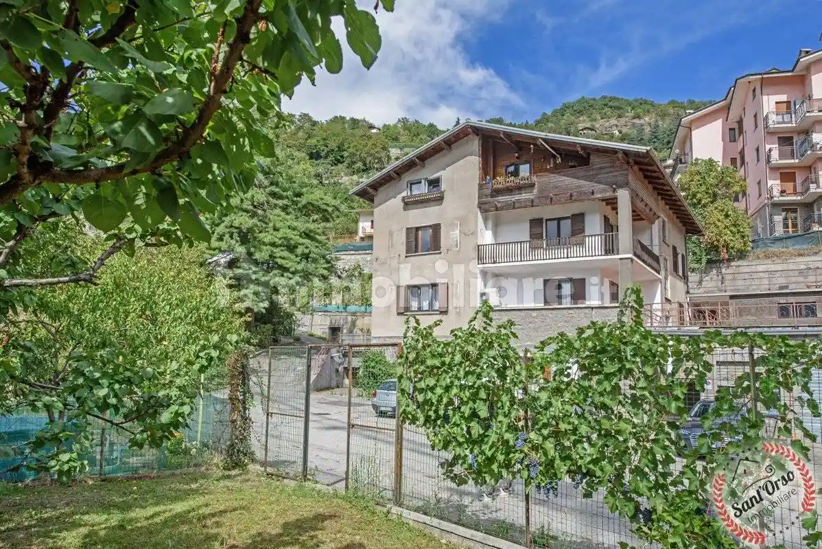 Appartamento in vendita a Aosta