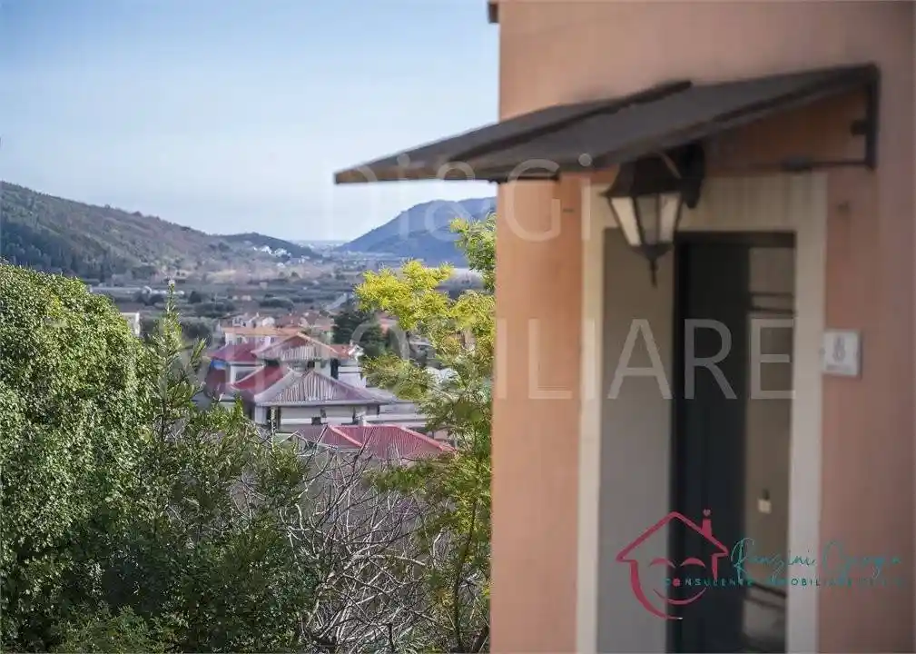 Appartamento in vendita a Ortovero