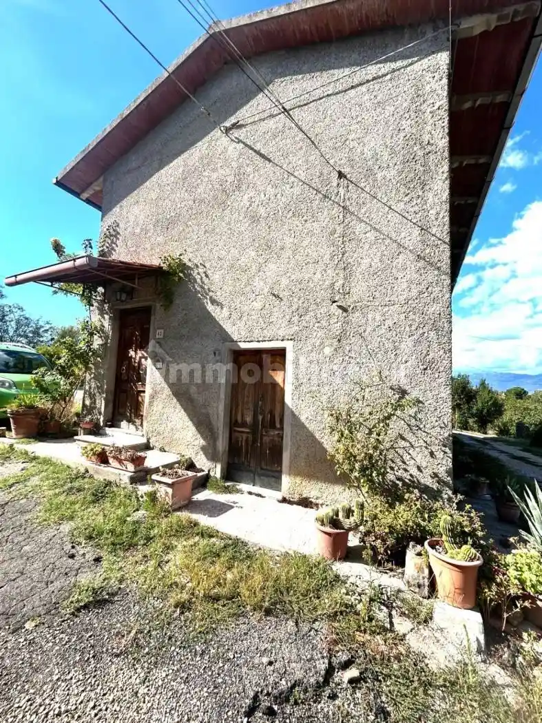 Casa indipendente in vendita a Laterina Pergine Valdarno
