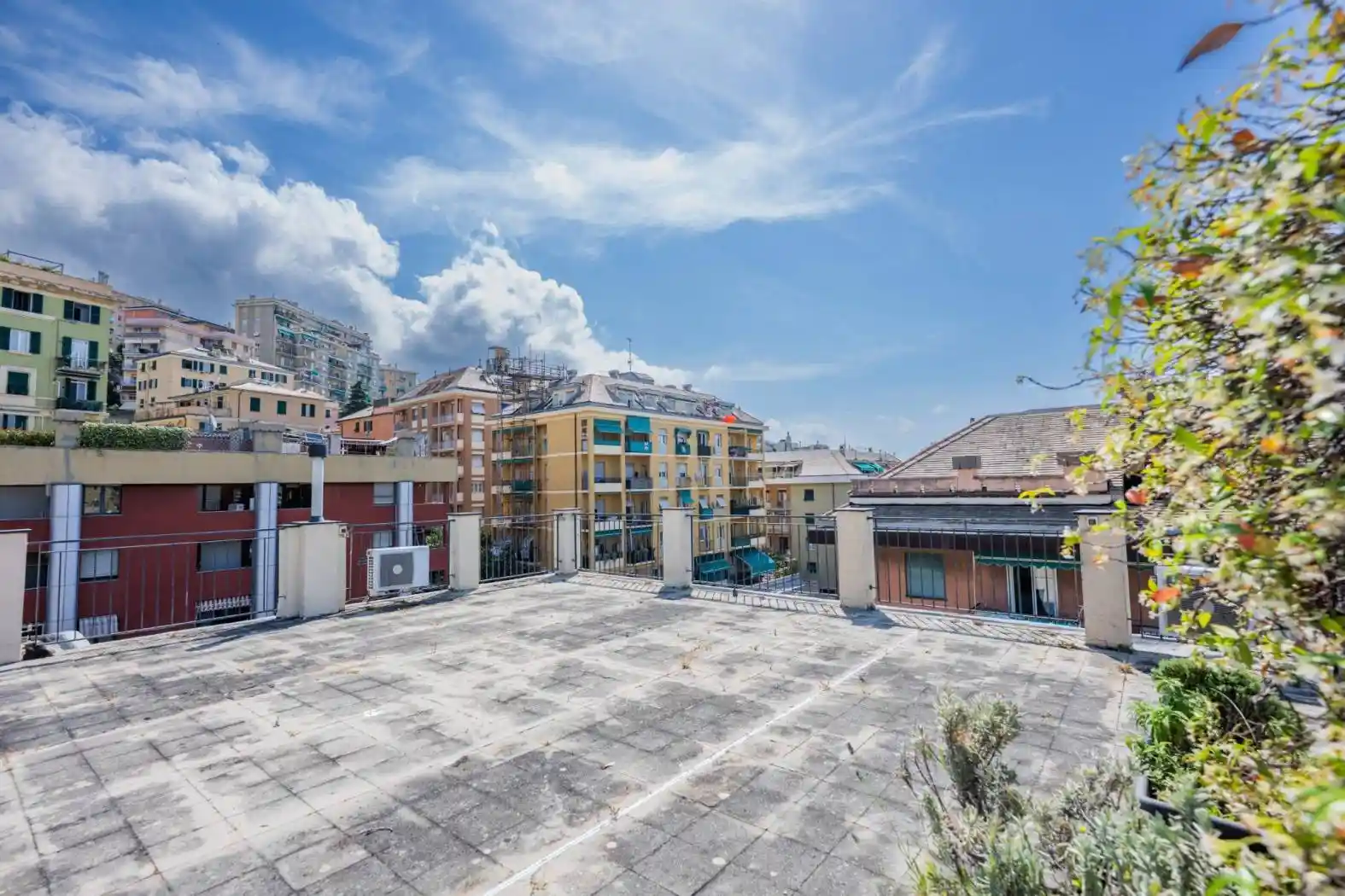 Appartamento in vendita a Genova