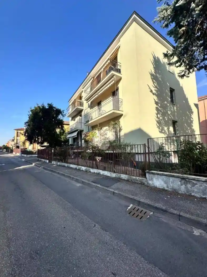 Appartamento in vendita a Pavia