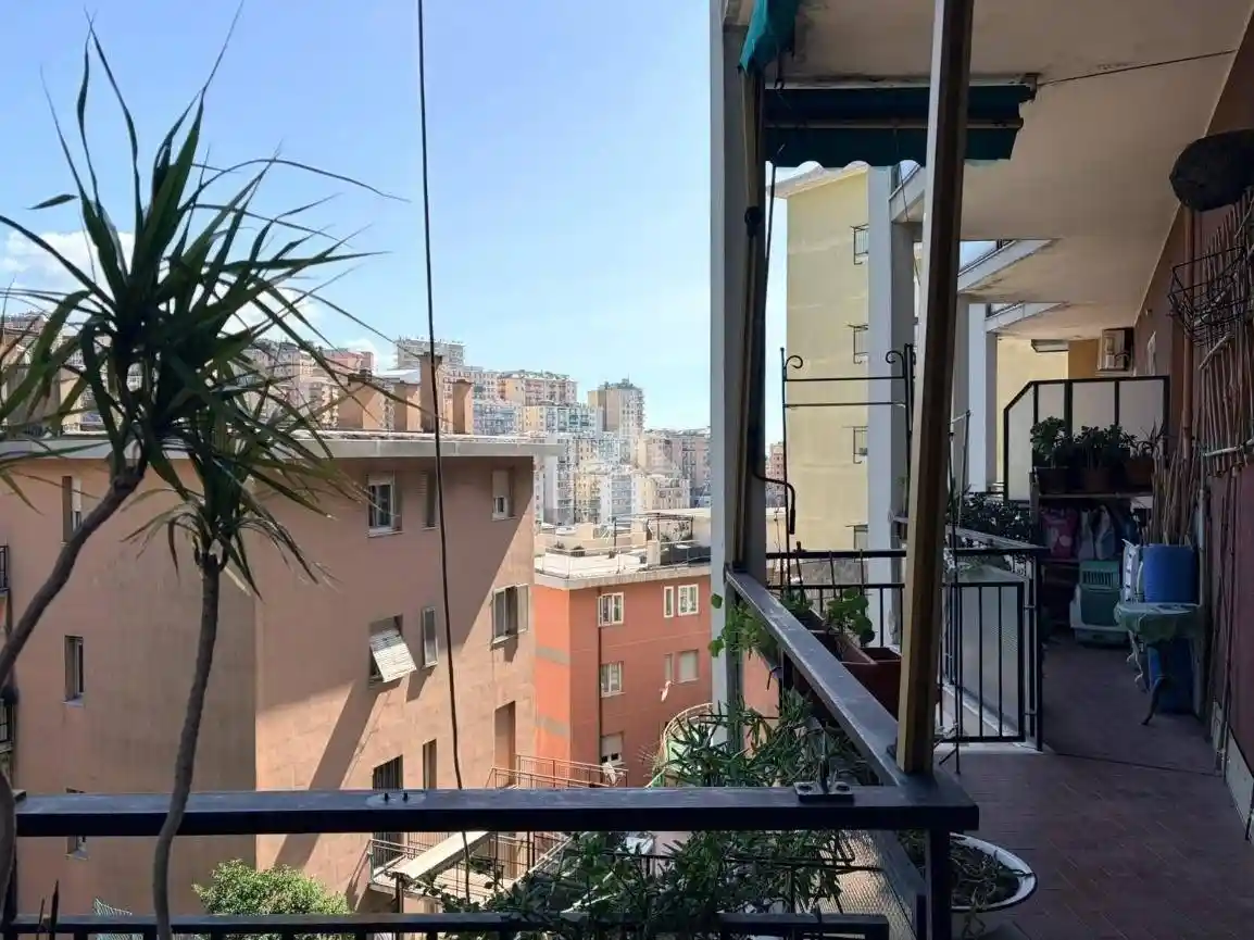 Appartamento in vendita a Genova