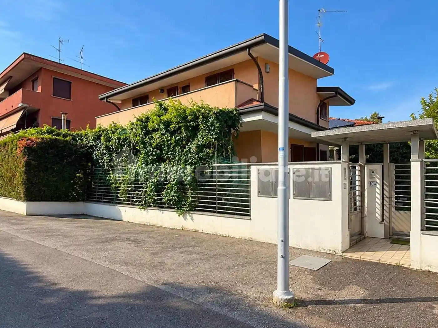 Villa in vendita a Meda