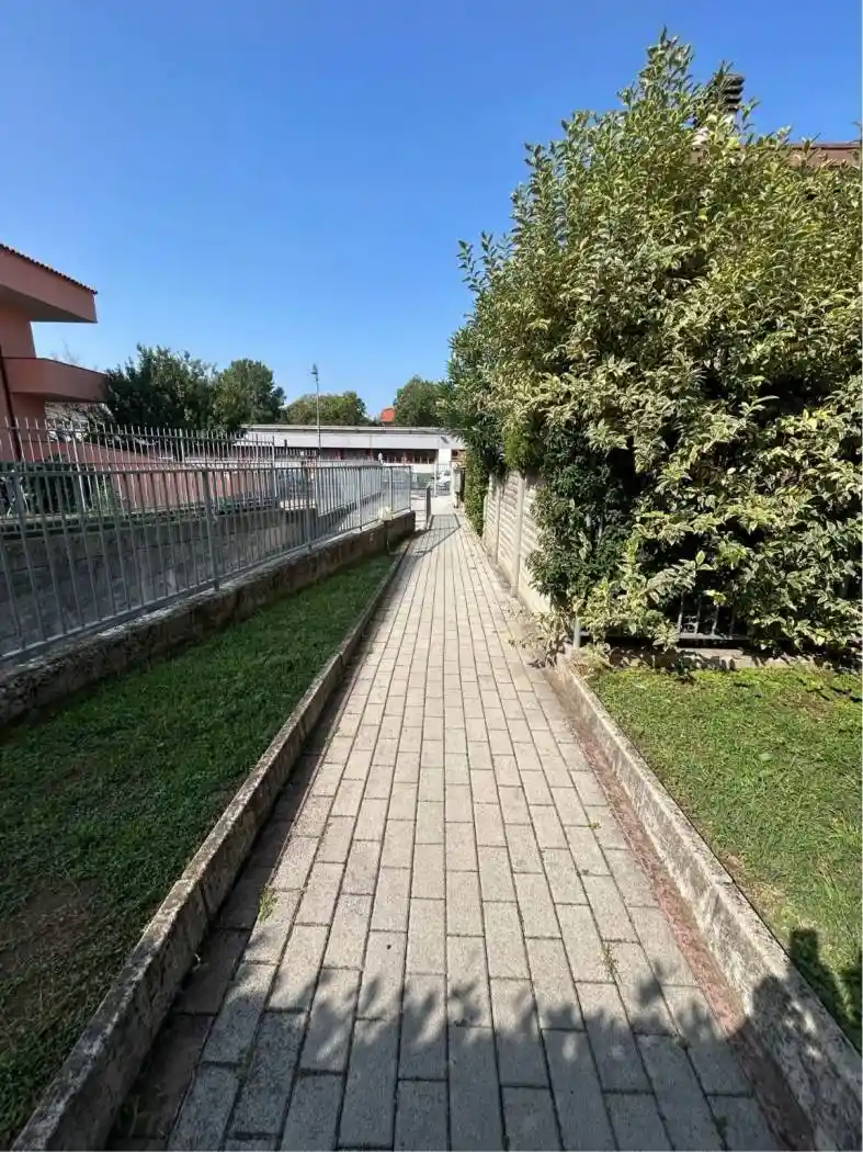 Appartamento in vendita a Pieve Emanuele