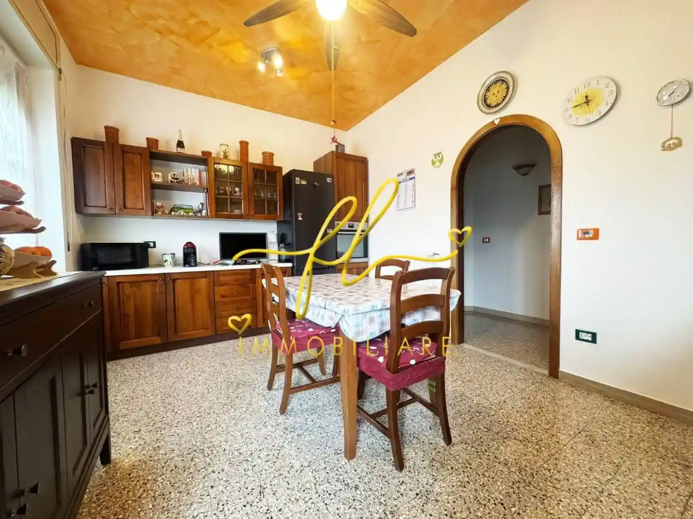 Appartamento in vendita a Collesalvetti