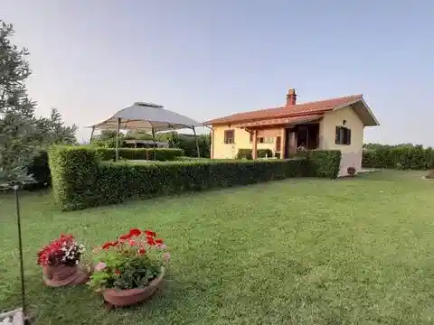 Villa in vendita a Montalto di Castro