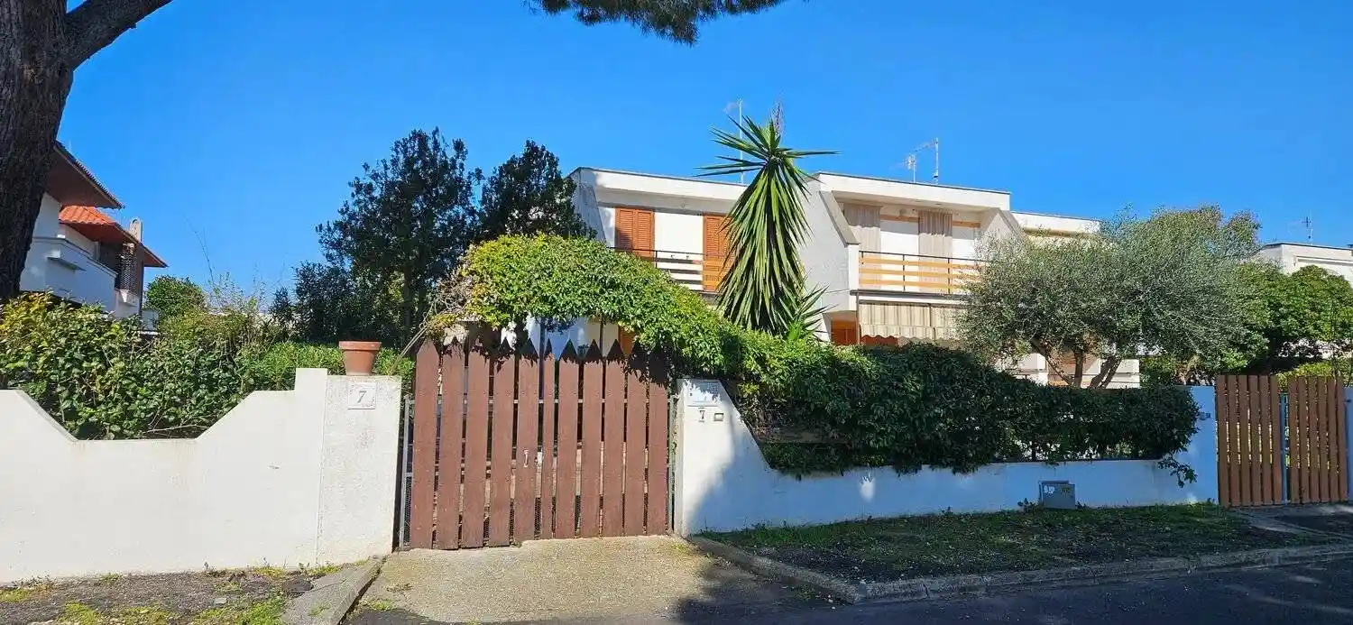 Villa in vendita a Montalto di Castro