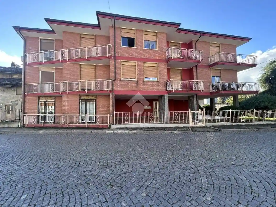Appartamento in vendita a Tronzano Vercellese