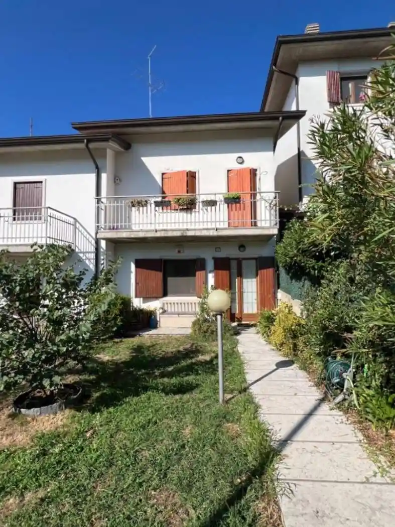 Villetta a schiera in vendita a Grezzana