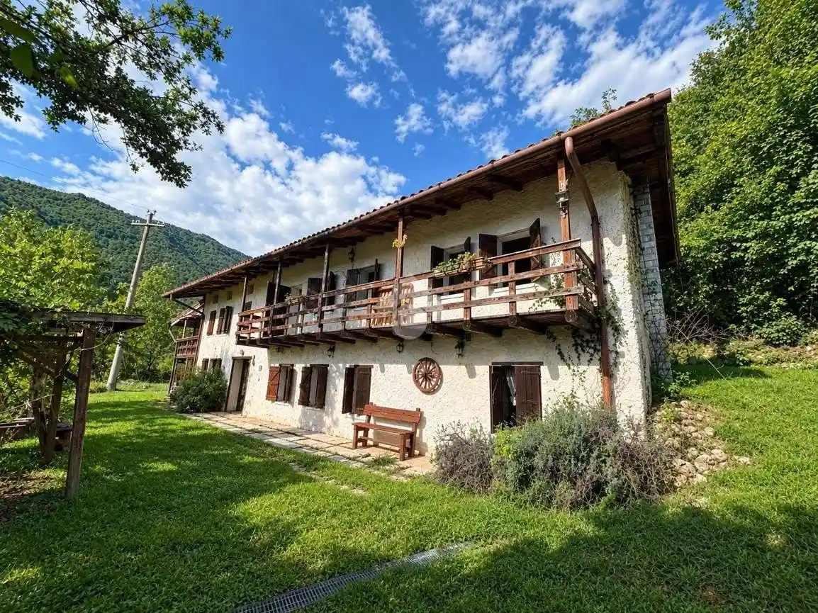 Rustico - Casale in vendita a Segusino