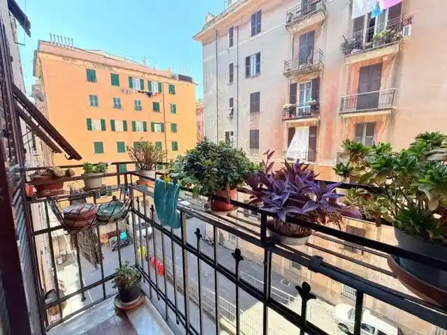 Appartamento in vendita a Genova