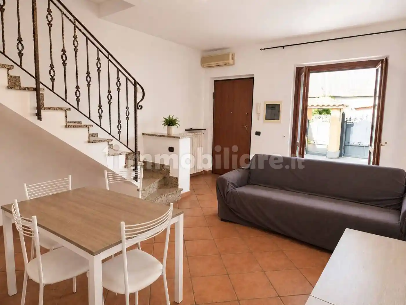Villa in affitto a Fiumicino