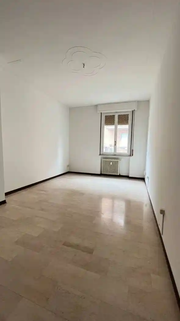 Appartamento in vendita a Parma