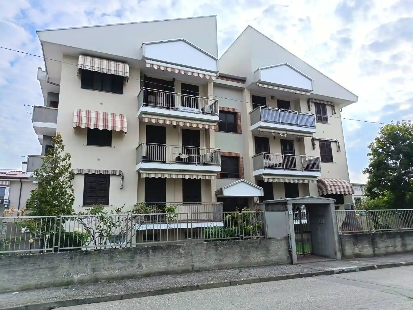 Appartamento in vendita a Trecate