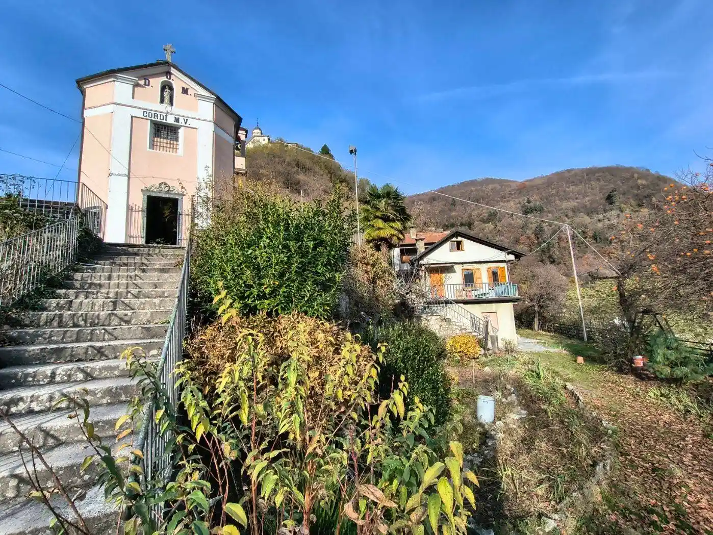 Villa in vendita a Varallo