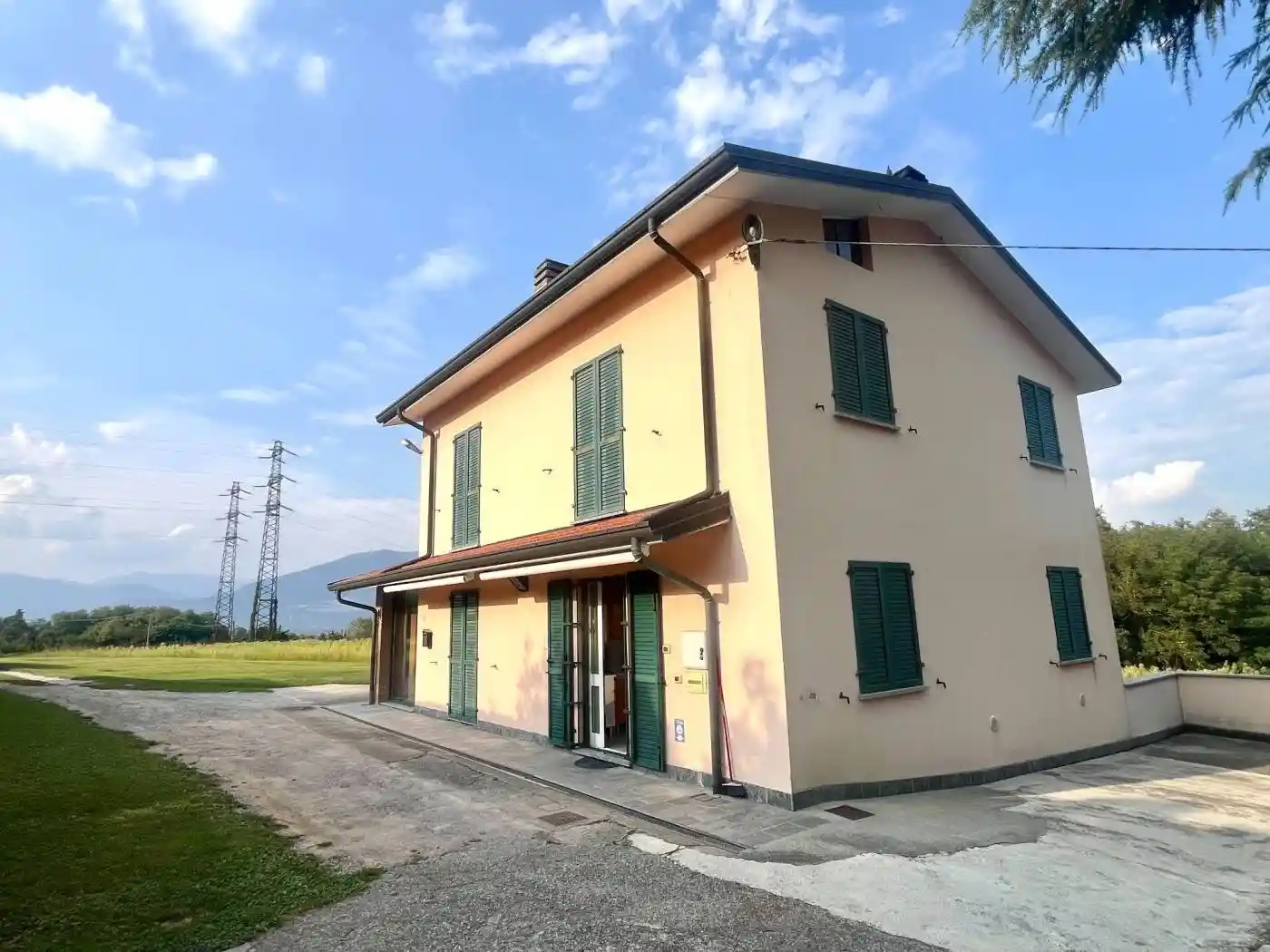 Villa in vendita a Barzago