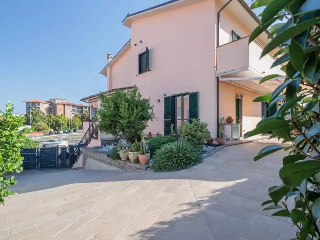 Villetta a schiera in vendita a Viterbo