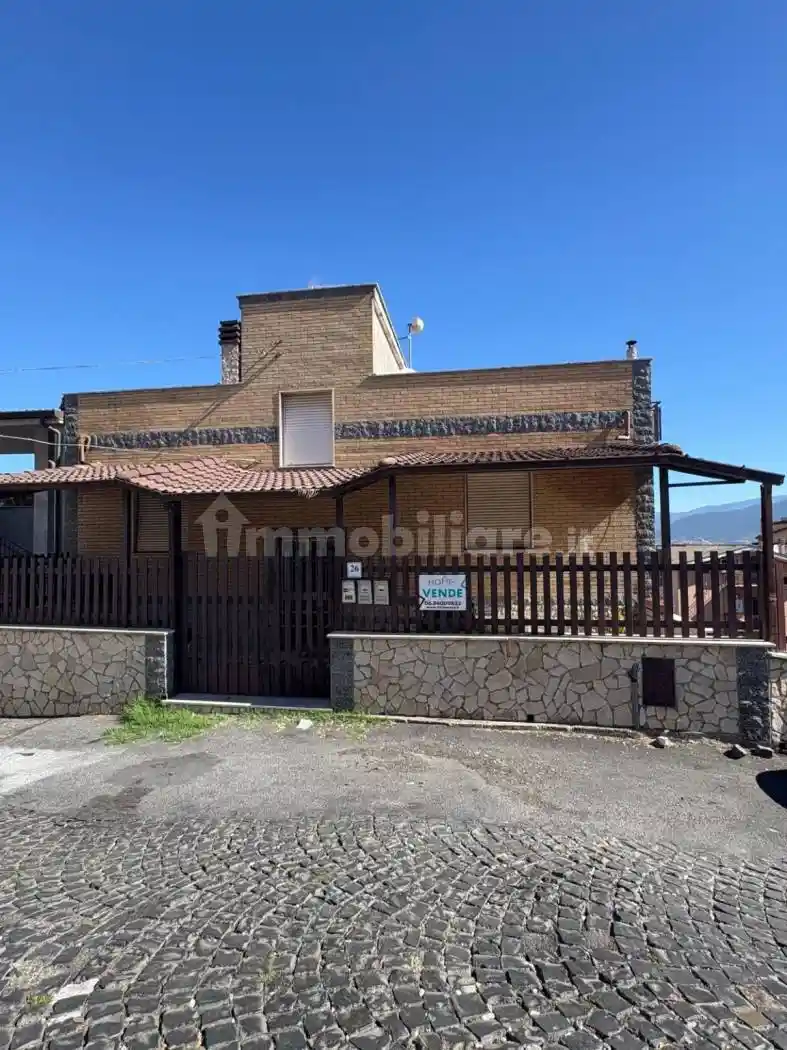 Appartamento in vendita a Sant'Angelo Romano