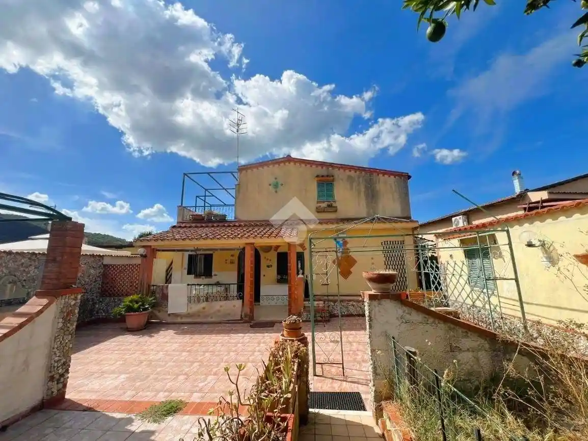 Villa in vendita a Sessa Aurunca