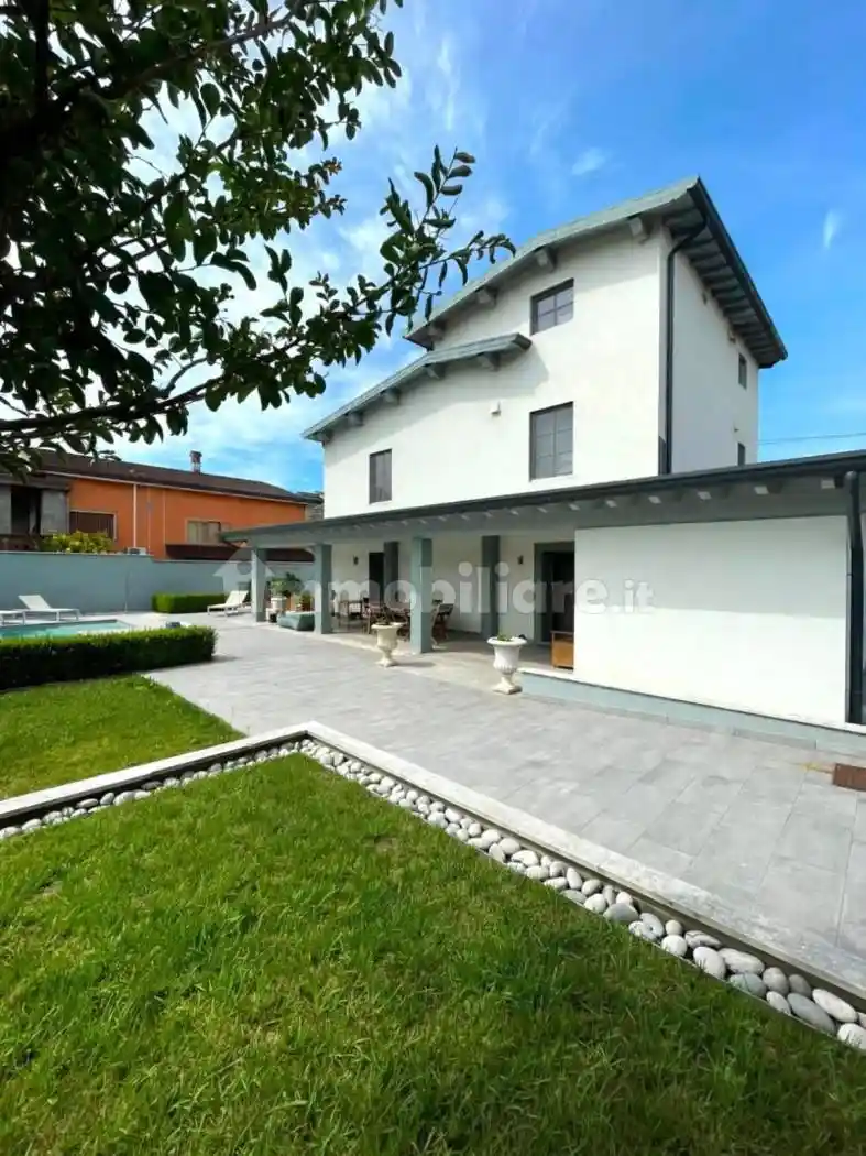 Villa in vendita a Gambara