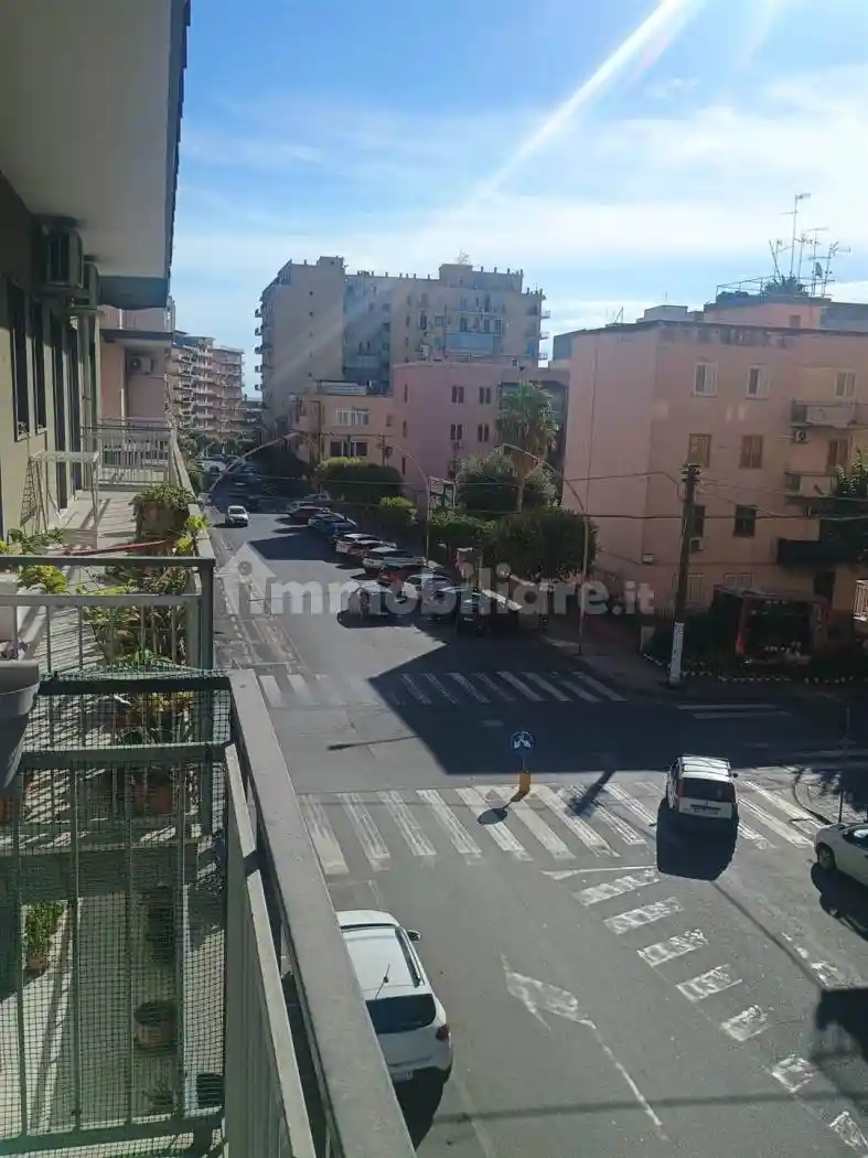 Appartamento in vendita a Acireale