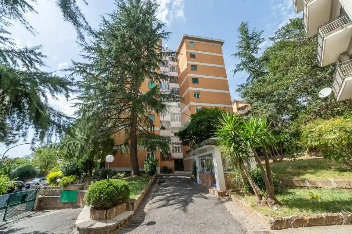 Appartamento in vendita a Roma