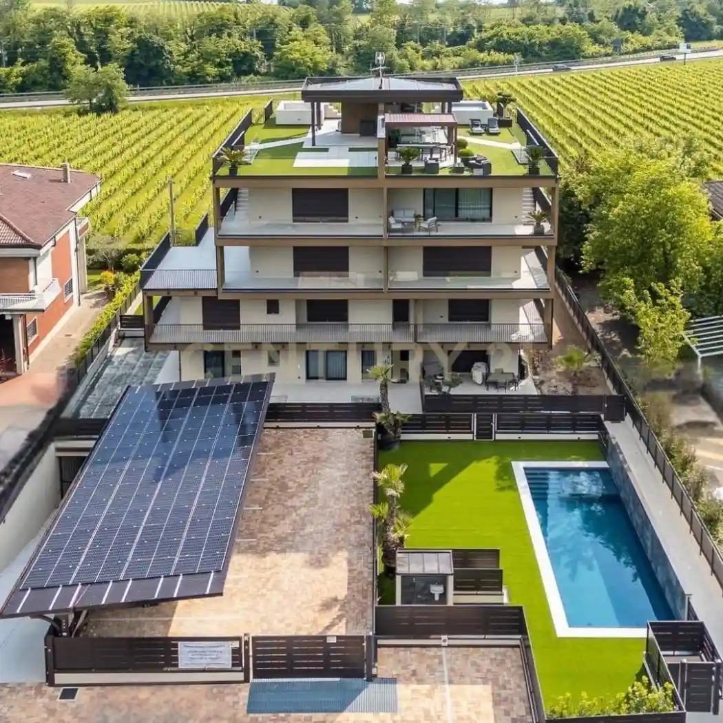 Appartamento in vendita a Peschiera del Garda