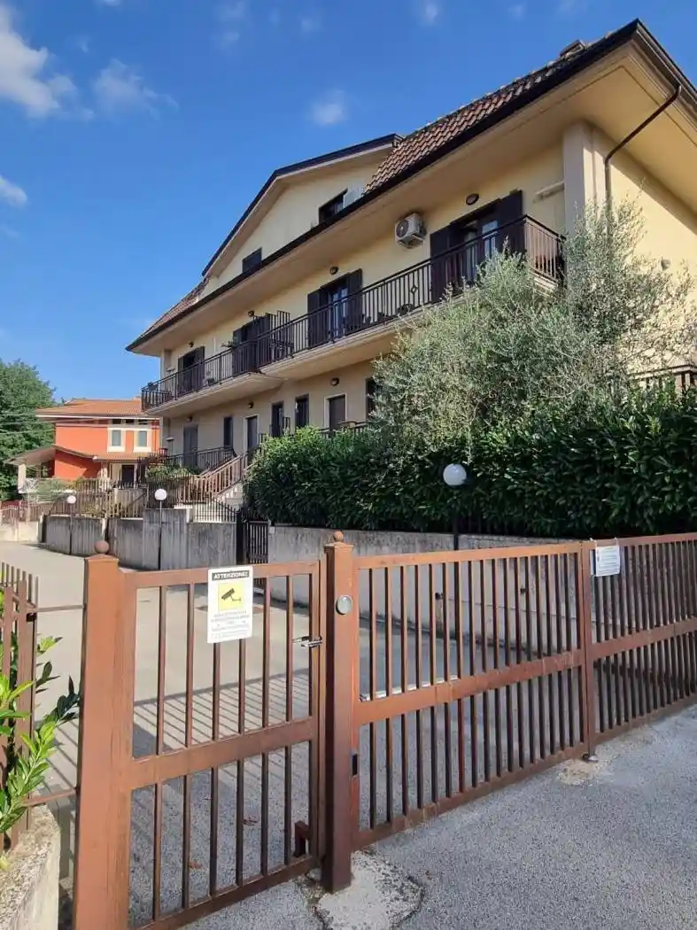 Appartamento in vendita a Pratola Serra