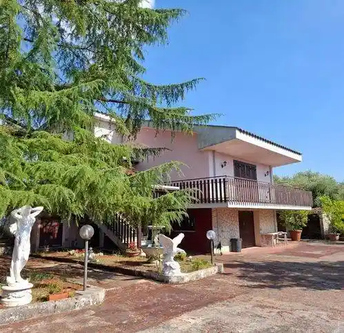 Villa in vendita a Ferentino