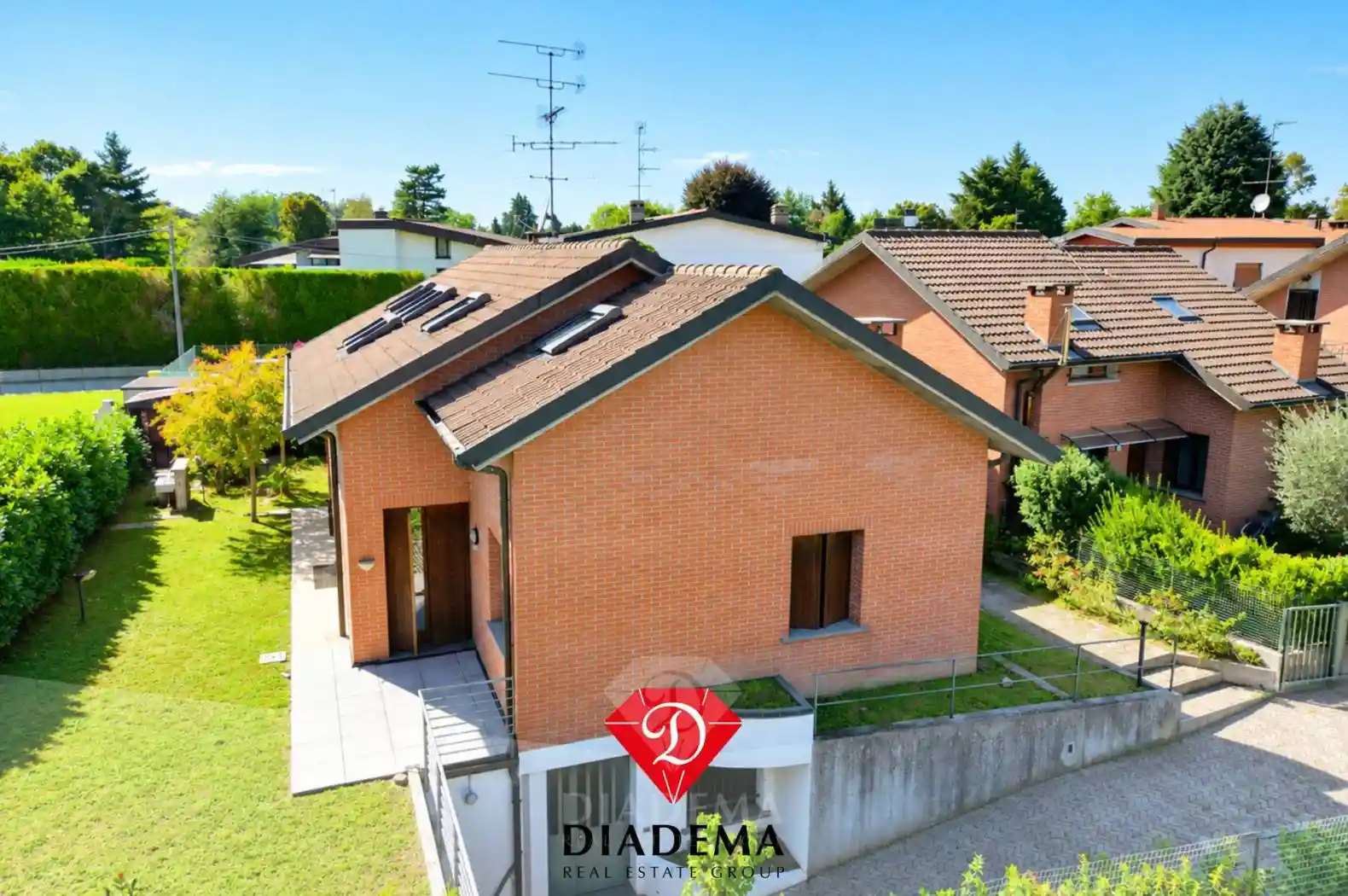 Villa in vendita a Besnate