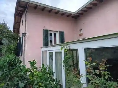 Villa in vendita a Massa