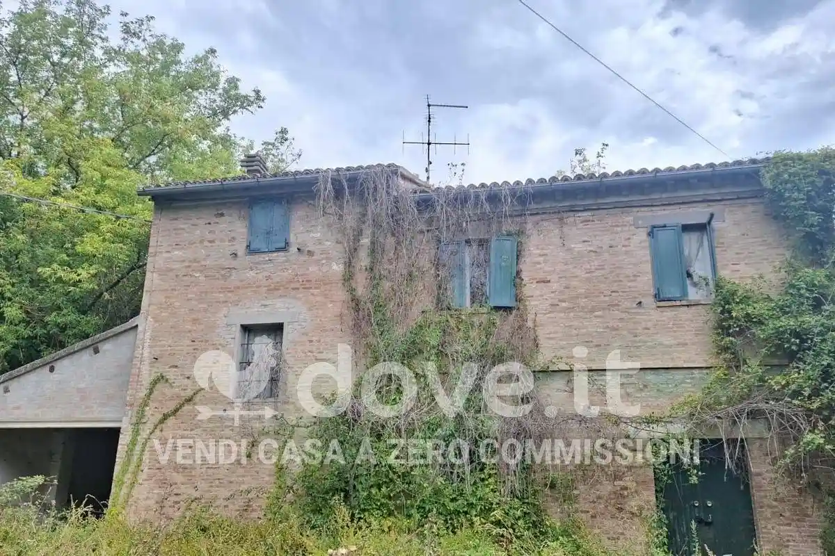 Casa indipendente in vendita a Pesaro