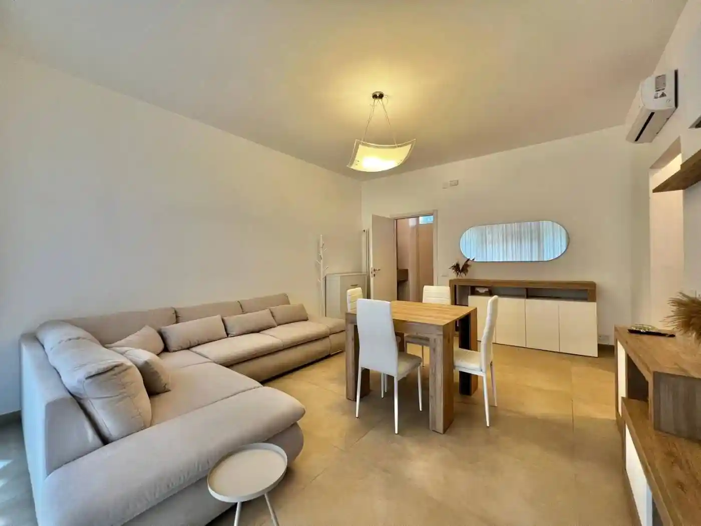 Appartamento in vendita a Viareggio