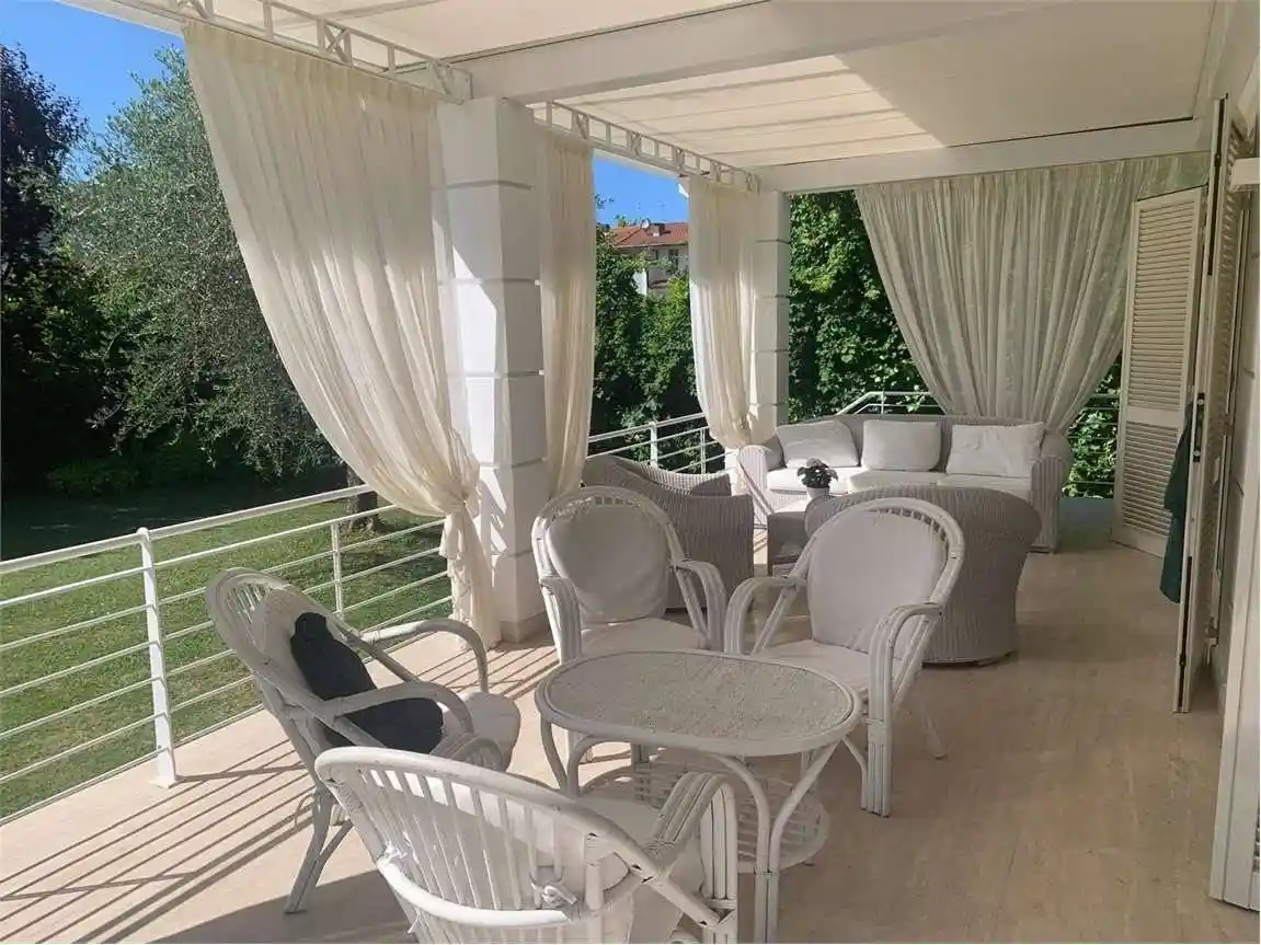 Villa in vendita a Forte dei Marmi