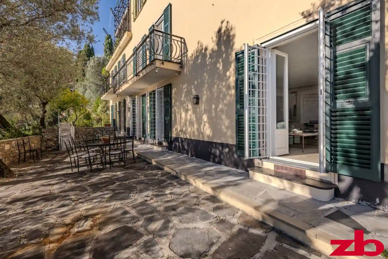 Villa - foto 2