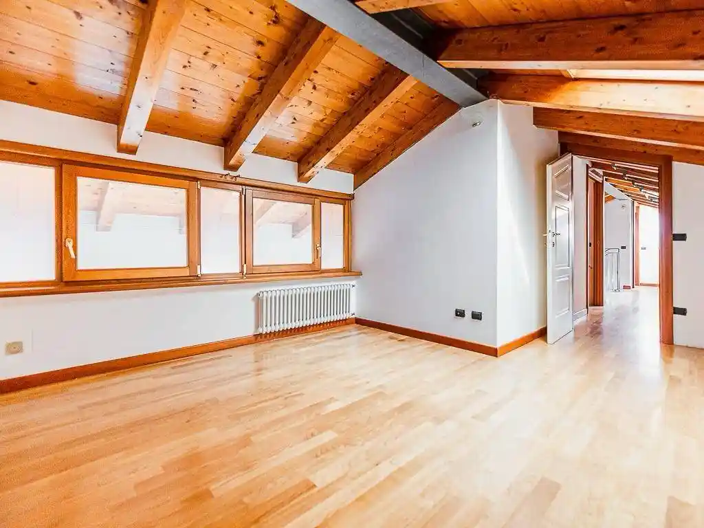 Appartamento in affitto a Cavaion Veronese