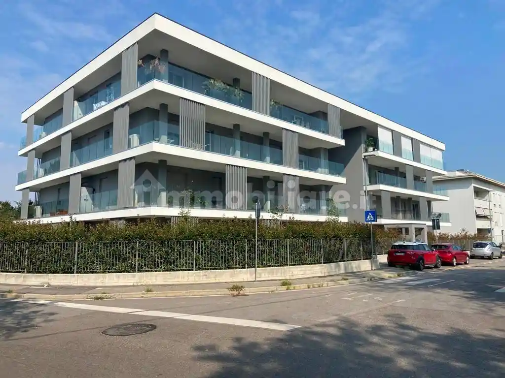 Appartamento in vendita a Monza