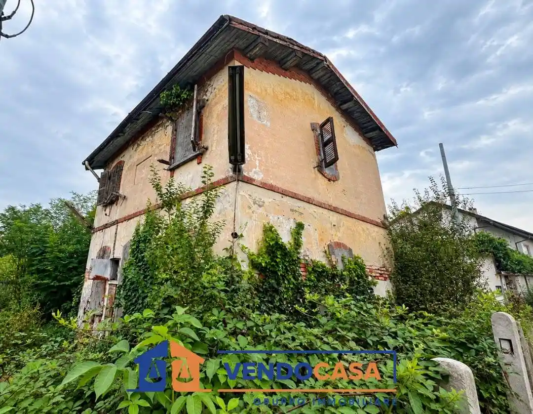 Villa in vendita a Trofarello