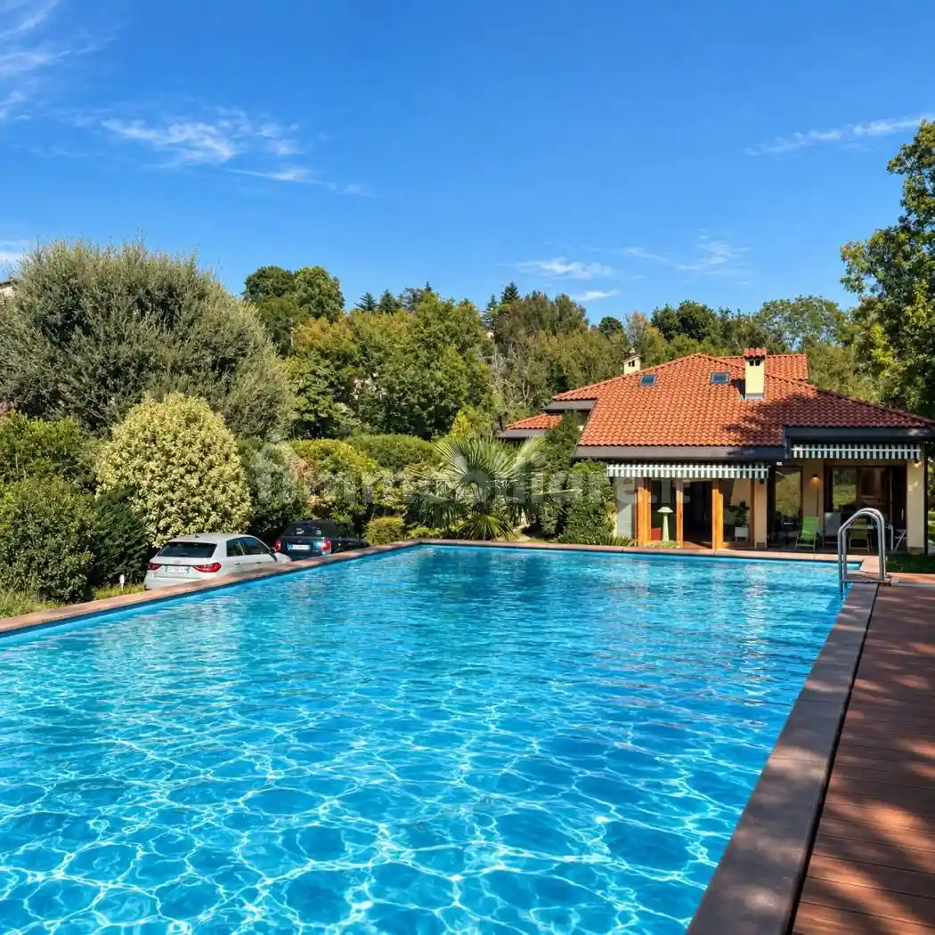 Villa in vendita a Casciago