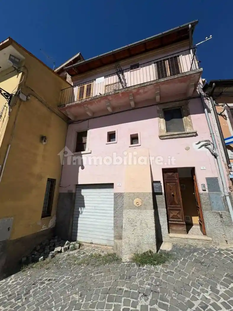 Casa indipendente in vendita a Scurcola Marsicana