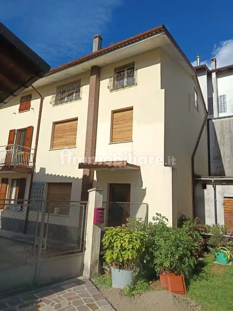 Villa in vendita a Tolmezzo