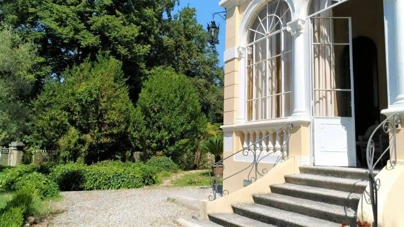 Villa - foto 2