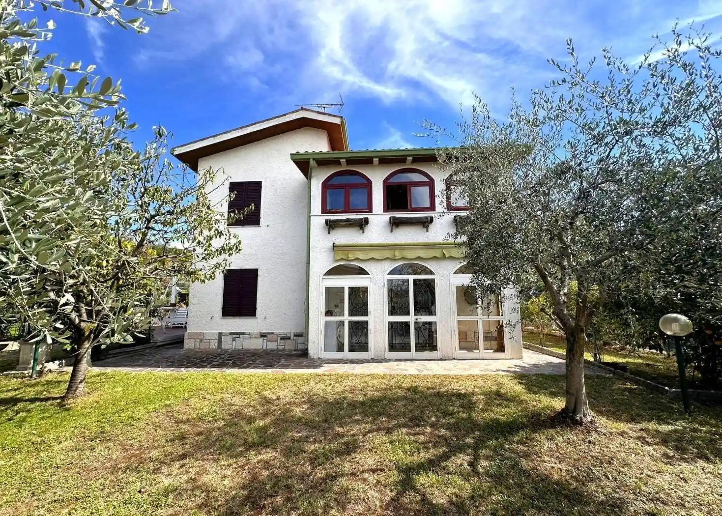 Villa in vendita a Bardolino