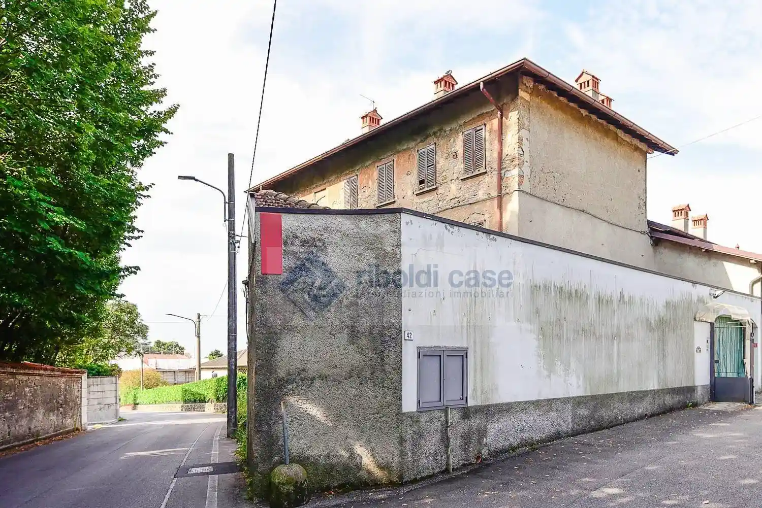 Casa indipendente in vendita a Besana in Brianza