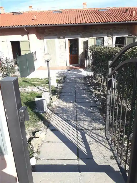 Casa indipendente in vendita a Barberino di Mugello