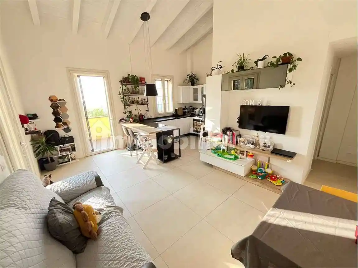 Villa in vendita a Serramazzoni